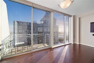 201 N Elm St, Greensboro, NC 27401 - Photo 8