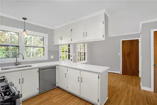 2209 Walker Ave, Burlington, NC 27215 - Photo 10