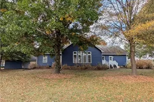 596 Greenbrier Farm Trail, Siler City, NC 27344 - Photo 2