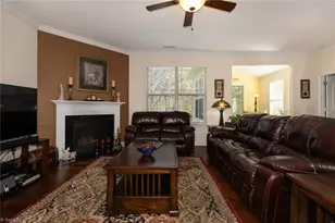 3606 Sainsbury Ln, Greensboro, NC 27409 - Photo 18