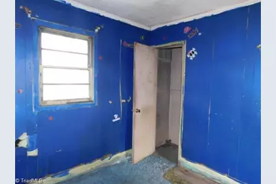 228 Springdale Drive, Troy, NC 27371 - Photo 4