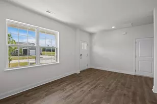 2694 Burgess Dr, Mebane, NC 27302 - Photo 2