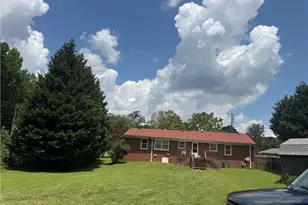 100 Kirk Rd, Greensboro, NC 27455 - Photo 22