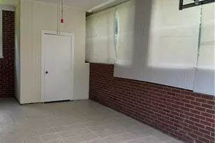 100 Kirk Rd, Greensboro, NC 27455 - Photo 28