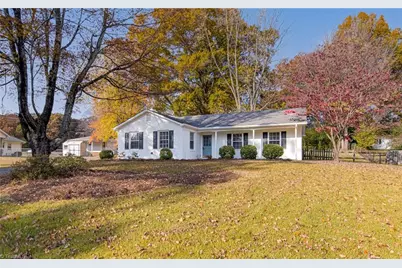 3108 Beaconwood Drive, Greensboro, NC 27455 - Photo 2