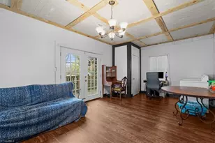 210 W King St, King, NC 27021 - Photo 18