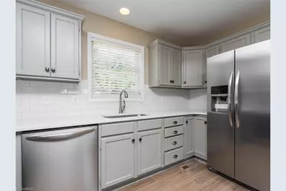 8008 Daltonshire Drive, Oak Ridge, NC 27310 - Photo 14