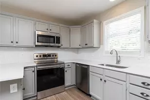 8008 Daltonshire Dr, Oak Ridge, NC 27310 - Photo 12