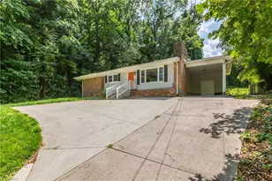 1224 Fenimore St, Winston-Salem, NC 27103 - Photo 2