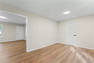 308 Hickory Ln, Salisbury, NC 28147 - Photo 8