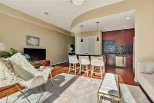 201 Elm St, Greensboro, NC 27401 - Photo 8