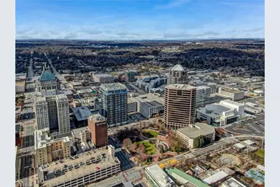201 Elm Street #704, Greensboro, NC 27401 - Photo 24