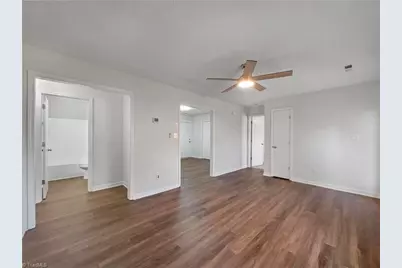 4051 Gordon Court, Winston-Salem, NC 27104 - Photo 4