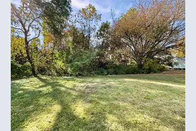 4051 Gordon Court, Winston-Salem, NC 27104 - Photo 8