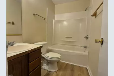 1506 Oakshire Court, Winston-Salem, NC 27107 - Photo 18