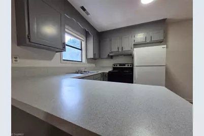 1506 Oakshire Court, Winston-Salem, NC 27107 - Photo 10