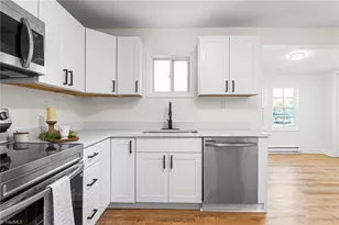 617 Taylor St, Eden, NC 27288 - Photo 14