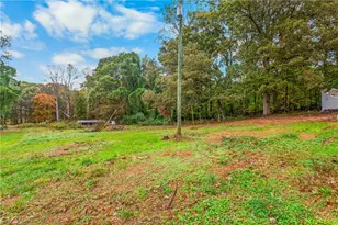 2774 Valleyspring Rd, Kernersville, NC 27284 - Photo 28