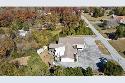 5043 Meadowbrook Drive, Trinity, NC 27370 - Photo 8