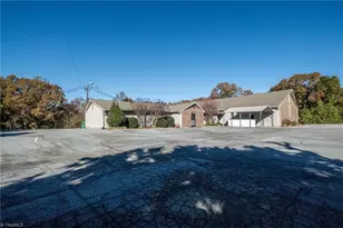 5043 Meadowbrook Dr, Trinity, NC 27370 - Photo 34