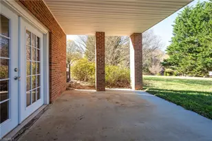 1955 Skycrest Dr, Winston-Salem, NC 27127 - Photo 28