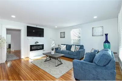 617 Lindsey Street, Reidsville, NC 27320 - Photo 6