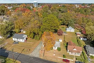 1302 Sidney Ave, Burlington, NC 27217 - Photo 28