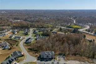 5425 Forester Dr, High Point, NC 27265 - Photo 36