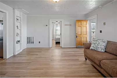 9589 Nc 268, Elkin, NC 28621 - Photo 8