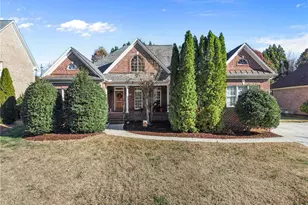 2403 N Beech Ln, Greensboro, NC 27455 - Photo 2