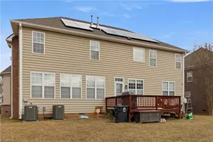 108 Olde Salem Dr, Jamestown, NC 27282 - Photo 6