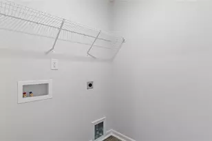 1627 Faircrest Ln, Greensboro, NC 27406 - Photo 14