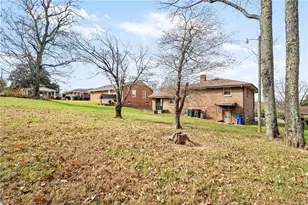 843 Crawford St, Winston-Salem, NC 27101 - Photo 22