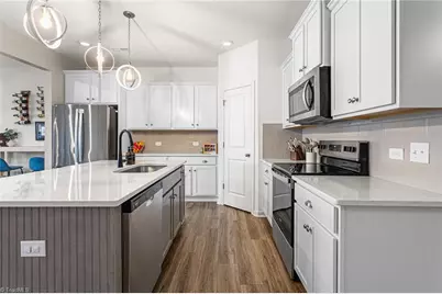 4 Saltford Lane, Greensboro, NC 27455 - Photo 4