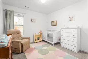 4 Saltford Ln, Greensboro, NC 27455 - Photo 16