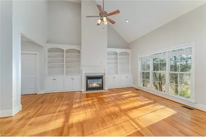 5 Linden Lane, Greensboro, NC 27410 - Photo 6