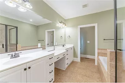 5 Linden Lane, Greensboro, NC 27410 - Photo 16