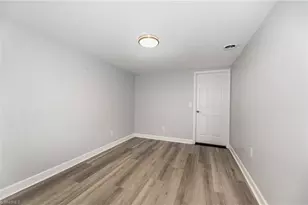 300 Gloucestershire Rd, Winston-Salem, NC 27104 - Photo 30