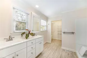 300 Gloucestershire Rd, Winston-Salem, NC 27104 - Photo 20