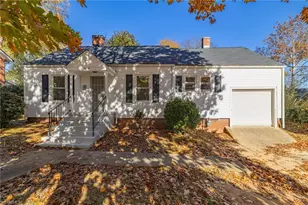 516 S Hamilton St, Eden, NC 27288 - Photo 2