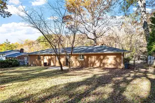 1227 Kingston Ridge Rd, Cary, NC 27511 - Photo 4