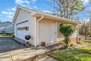 1526 Regency Ct, Burlington, NC 27215 - Photo 26