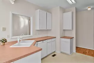 4603 Laurel Run Dr, Greensboro, NC 27410 - Photo 10