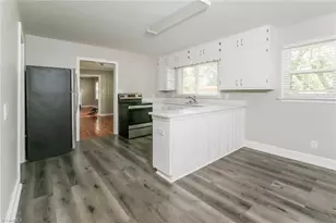 331 Skyview Dr, Winston-Salem, NC 27127 - Photo 6