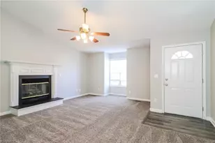 226 Creek Meadow Dr, Lexington, NC 27295 - Photo 2