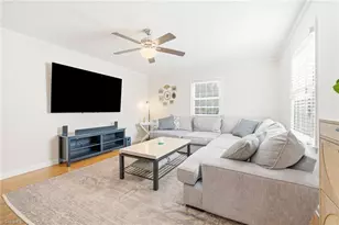 1804 Elkhart Dr, Greensboro, NC 27408 - Photo 14