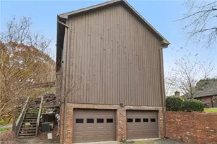 113 Briar Ridge Cir, Winston-Salem, NC 27104 - Photo 6