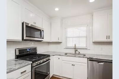 3 Pall Mall Place, Greensboro, NC 27455 - Photo 10