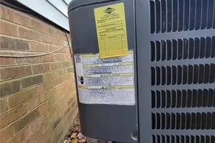 2305 Wilcox Dr, Greensboro, NC 27405 - Photo 40