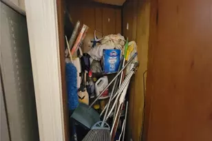 2305 Wilcox Dr, Greensboro, NC 27405 - Photo 16